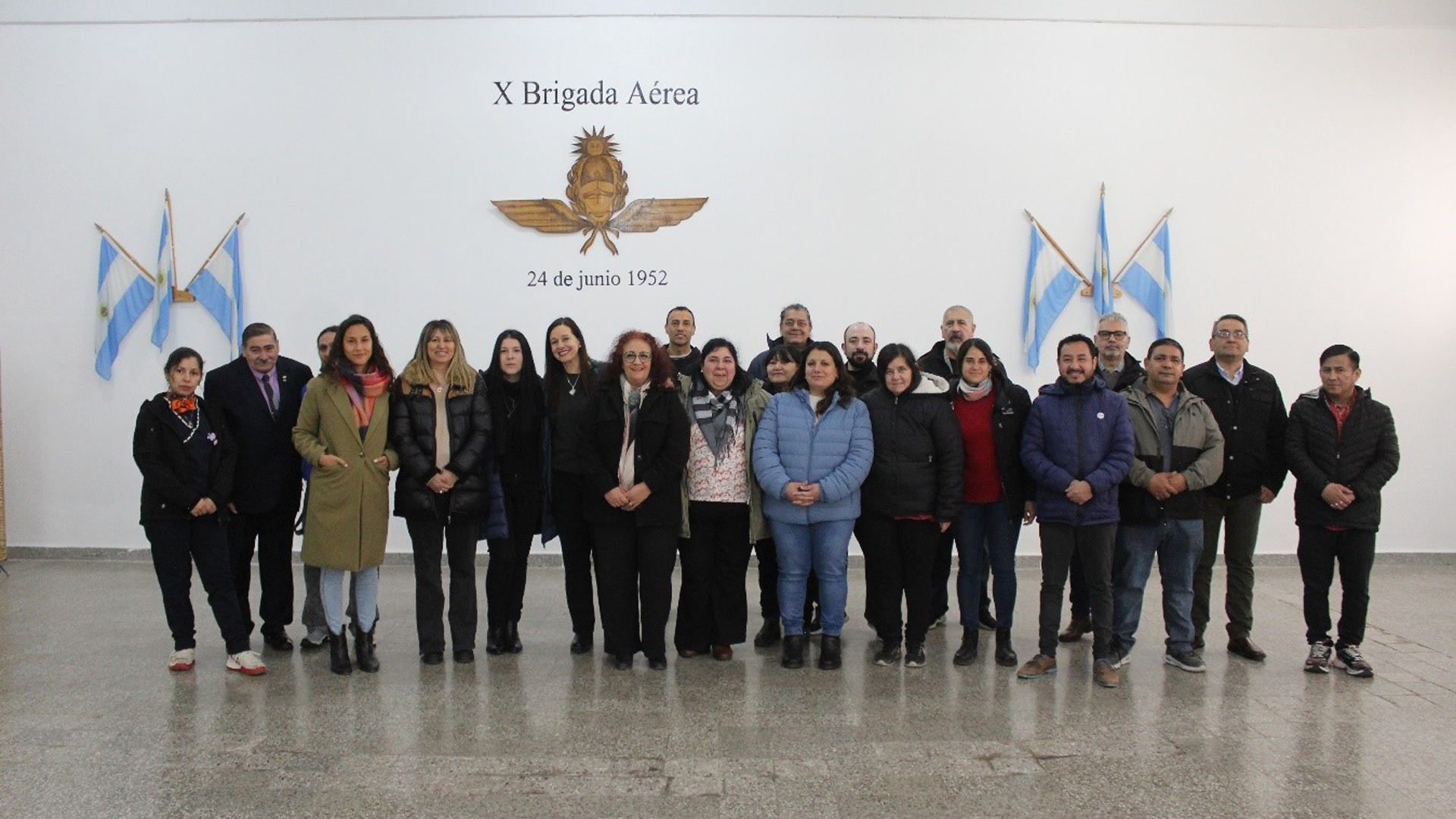 La X Brigada Aérea celebró el Día del Personal Civil